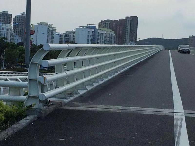 防撞护栏